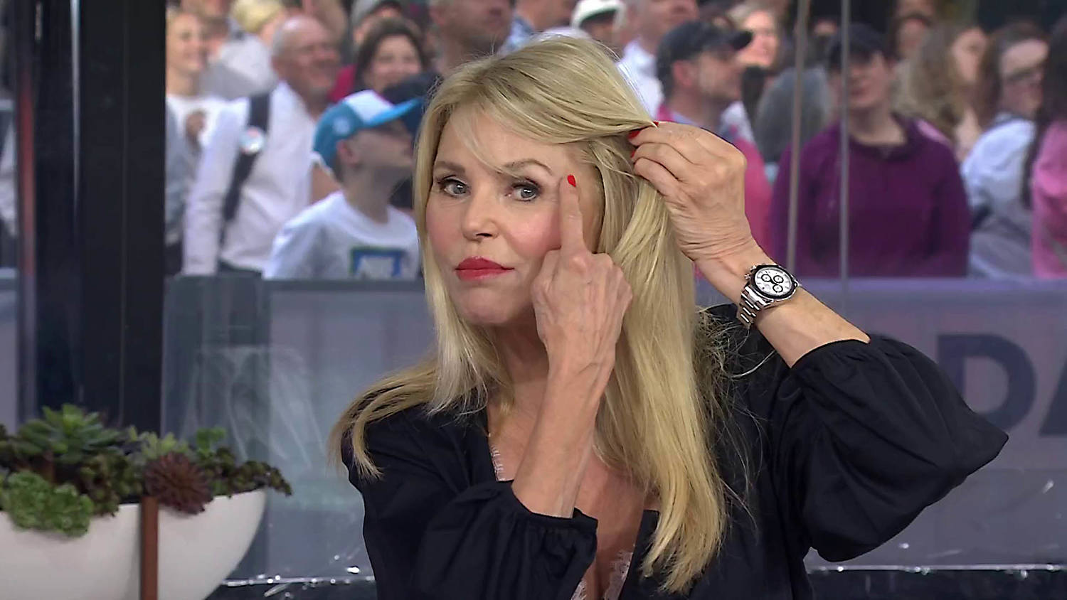 EXCLUSIVE: Christie Brinkley details how doctors found skin cancer in 1st interview since diagnosis