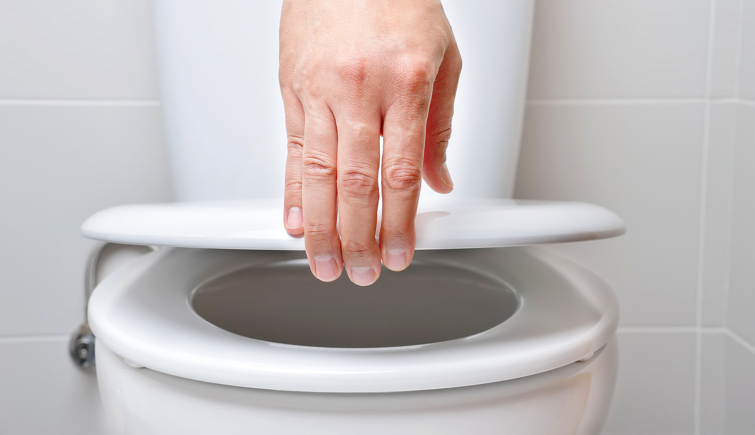 Have you ever had a 'ghost poop'? Here's what that says about your health