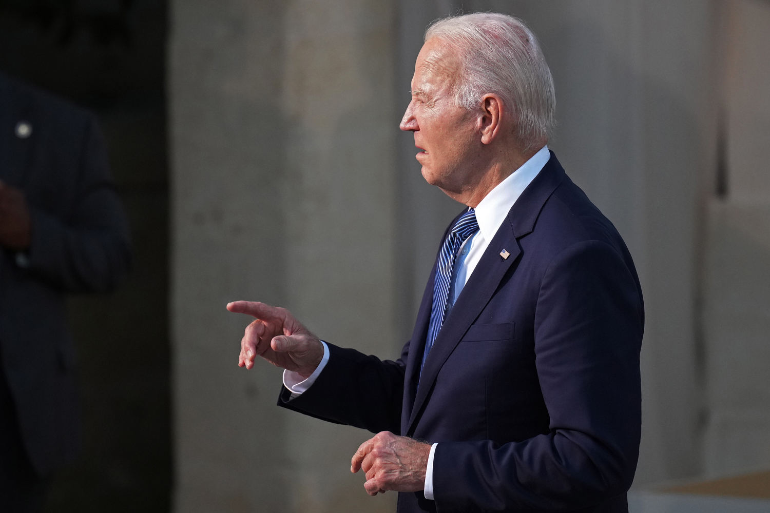 Biden campaign rakes in $28 million ahead of star-studded Los Angeles fundraiser