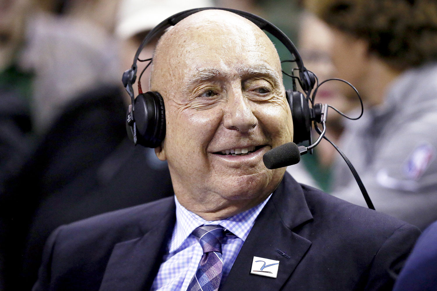 College basketball broadcaster Dick Vitale announces another cancer diagnosis