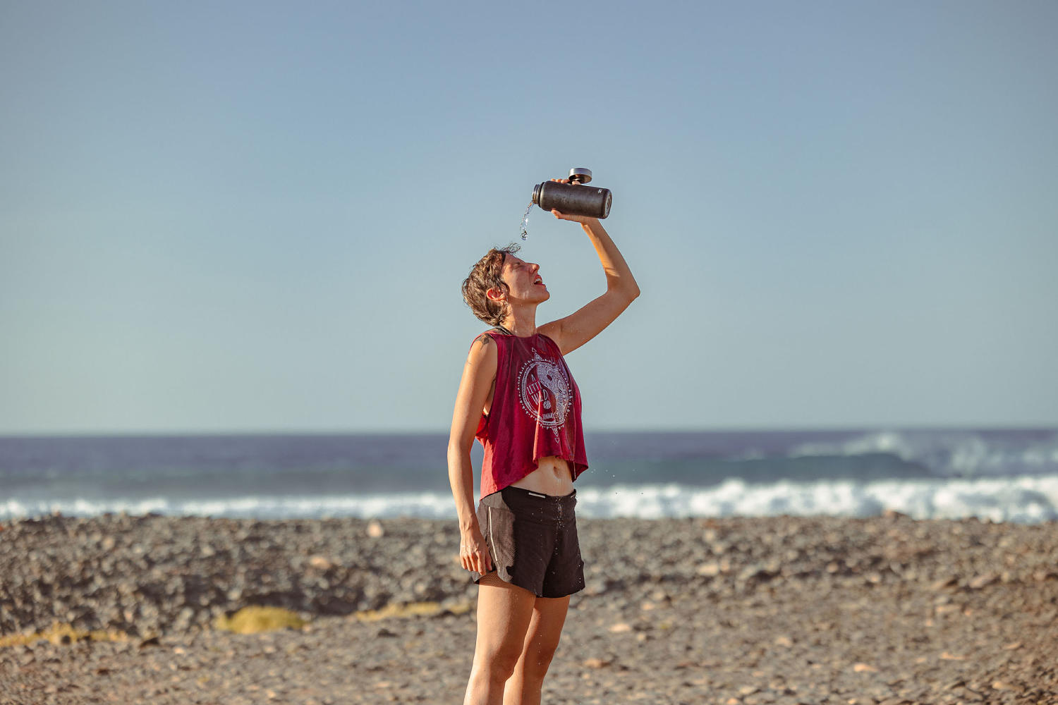 Do you burn more calories when it's hot out? What a dietitian has to say