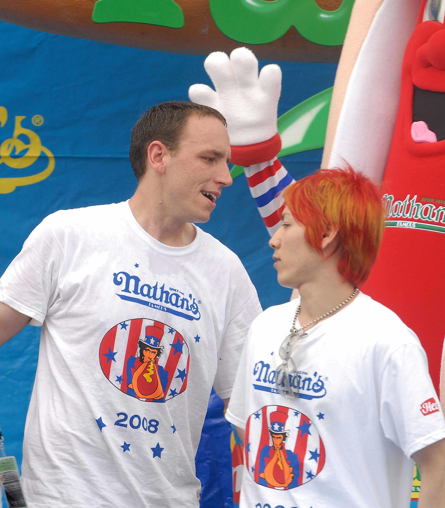 Joey Chestnut and Takeru Kobayashi prepare to 'make world records' in 'Unfinished Beef'