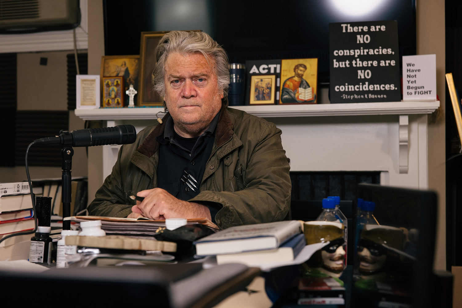 ‘Team of Felons’: Out of options, Steve Bannon reports to prison