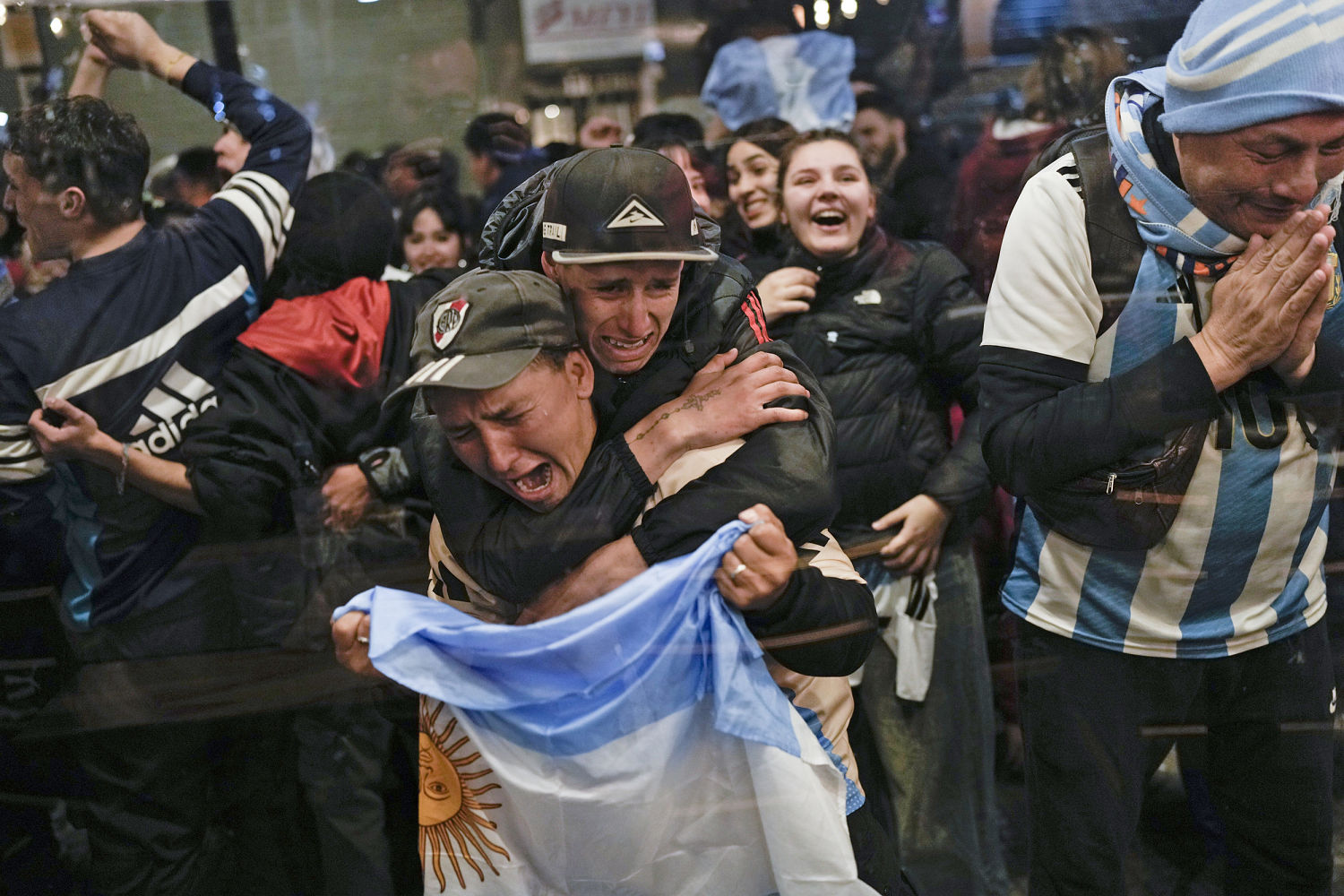 Argentina fans cheer Copa America win, a break from country's economic crisis