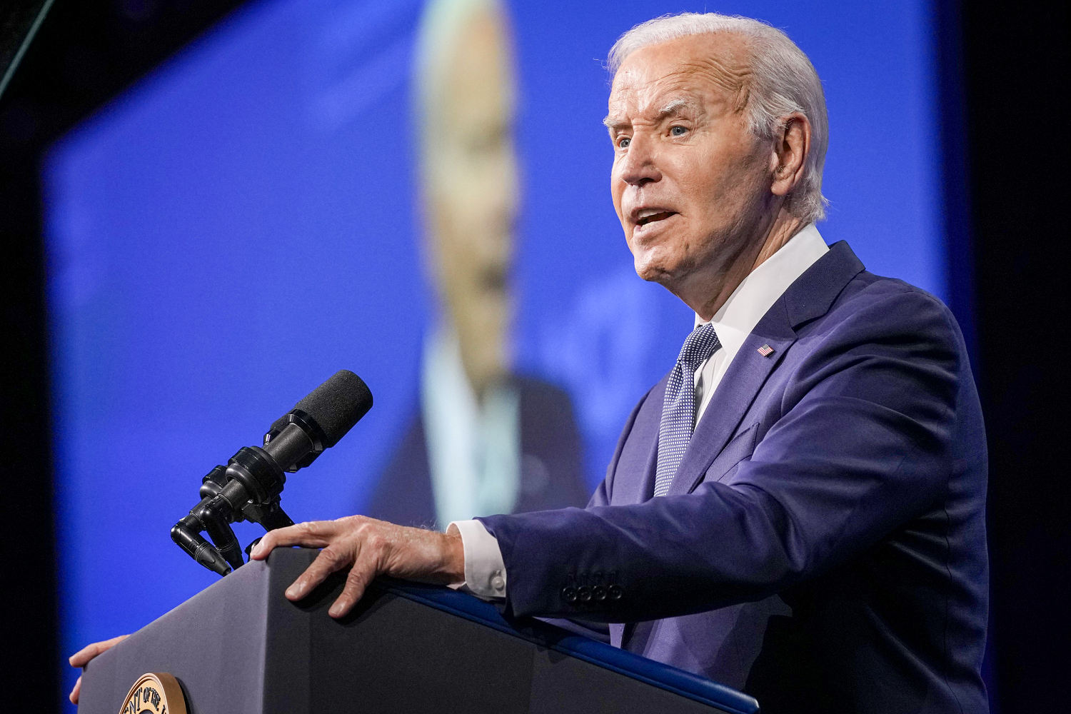 Democrats rush to decide Biden’s political future before it plunges into murky legal territory