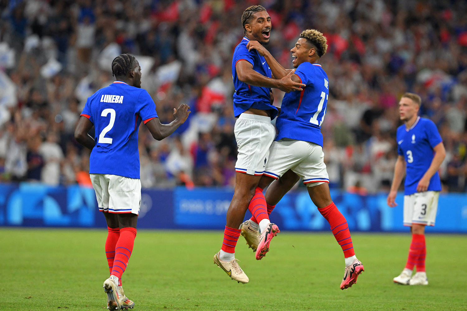France cruises to 3-0 win against U.S. on opening day of Paris Olympics