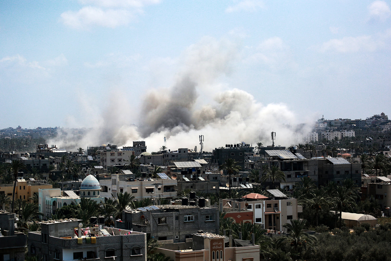 Israeli airstrike hits a school sheltering people in Gaza, killing at least 30 