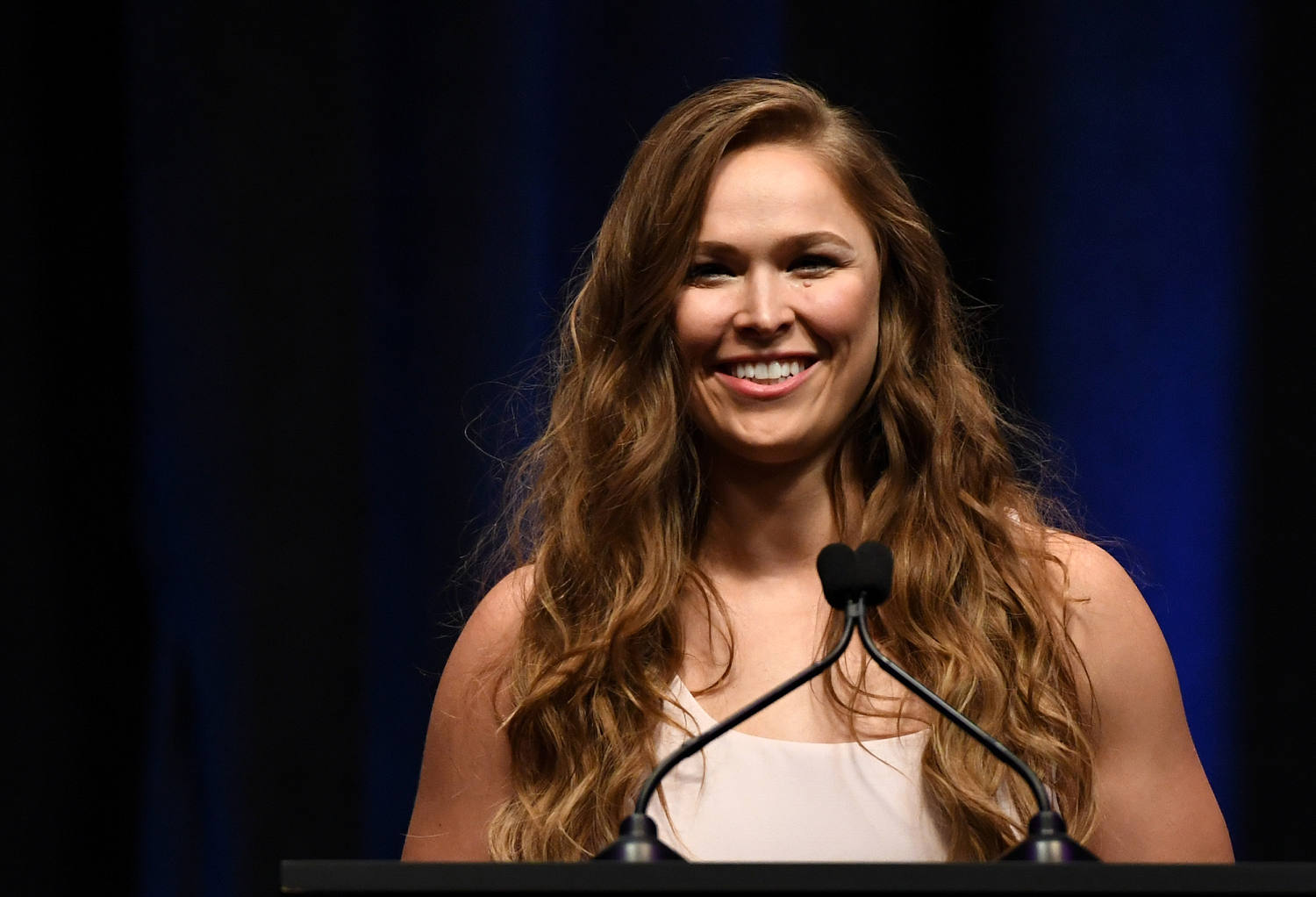 Ex-MMA star Ronda Rousey apologizes for sharing Sandy Hook conspiracy theory video years ago