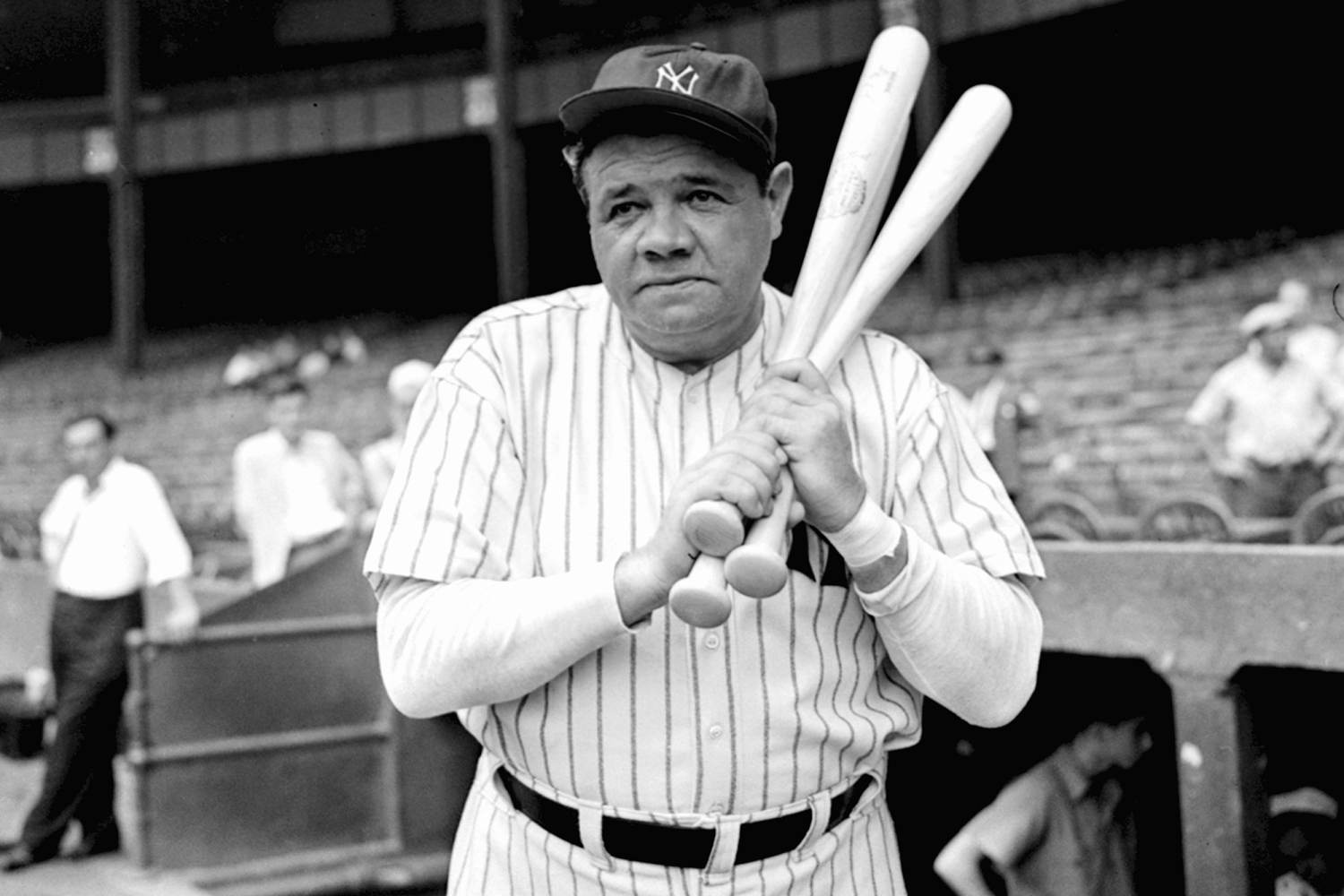 Man with Babe Ruth's name allegedly used identities of dead baseball players to steal class action money