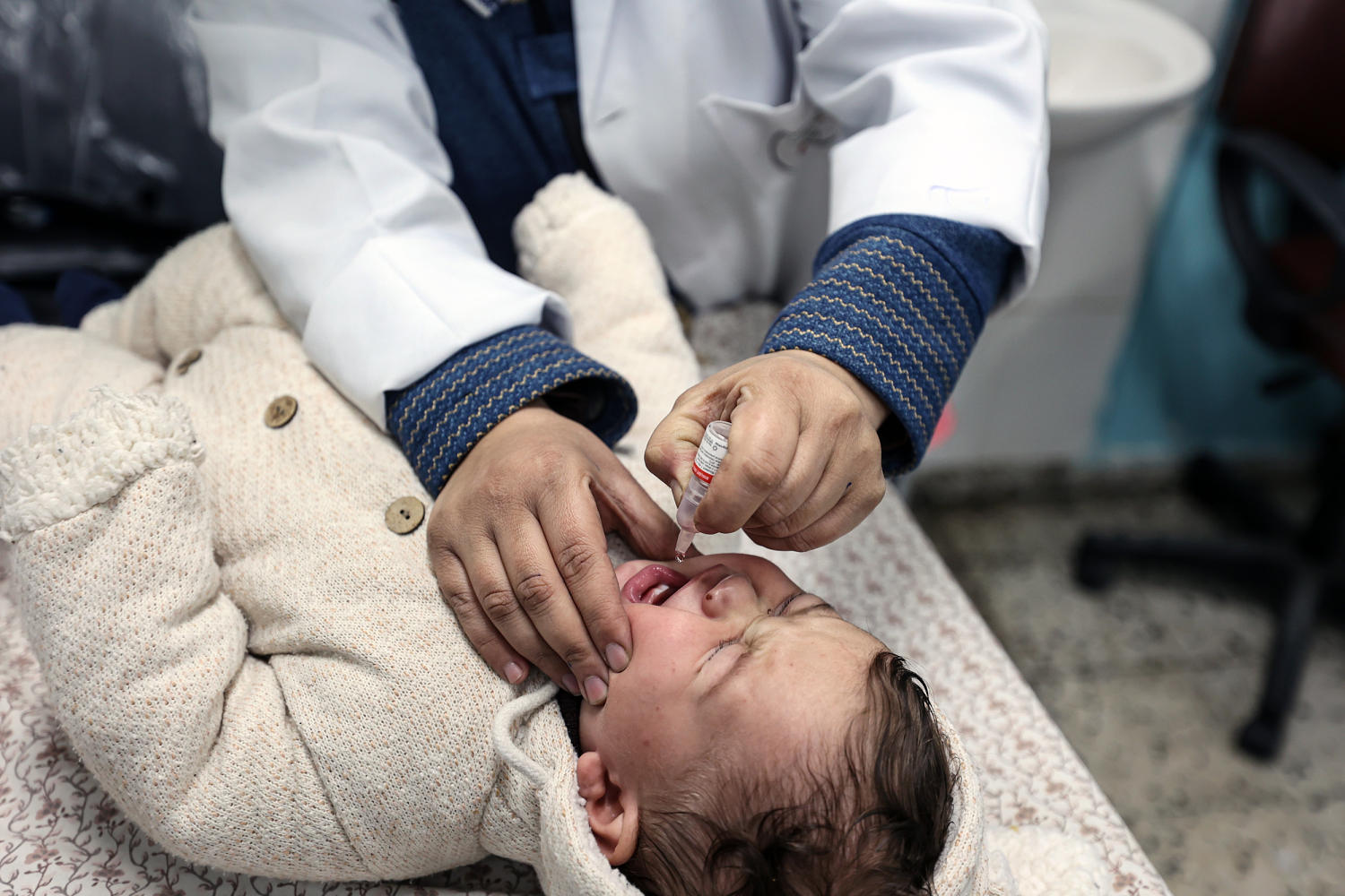 Israel, Hamas agree to zoned three-day pauses for Gaza polio vaccinations, WHO says