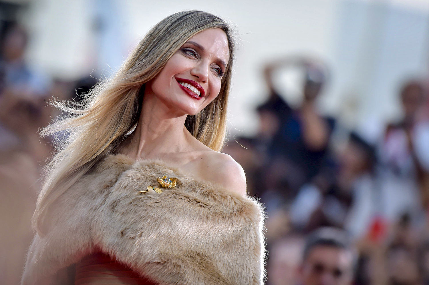 Angelina Jolie weeps through rapturous 8-minute standing ovation for ‘Maria’  at Venice Film Festival