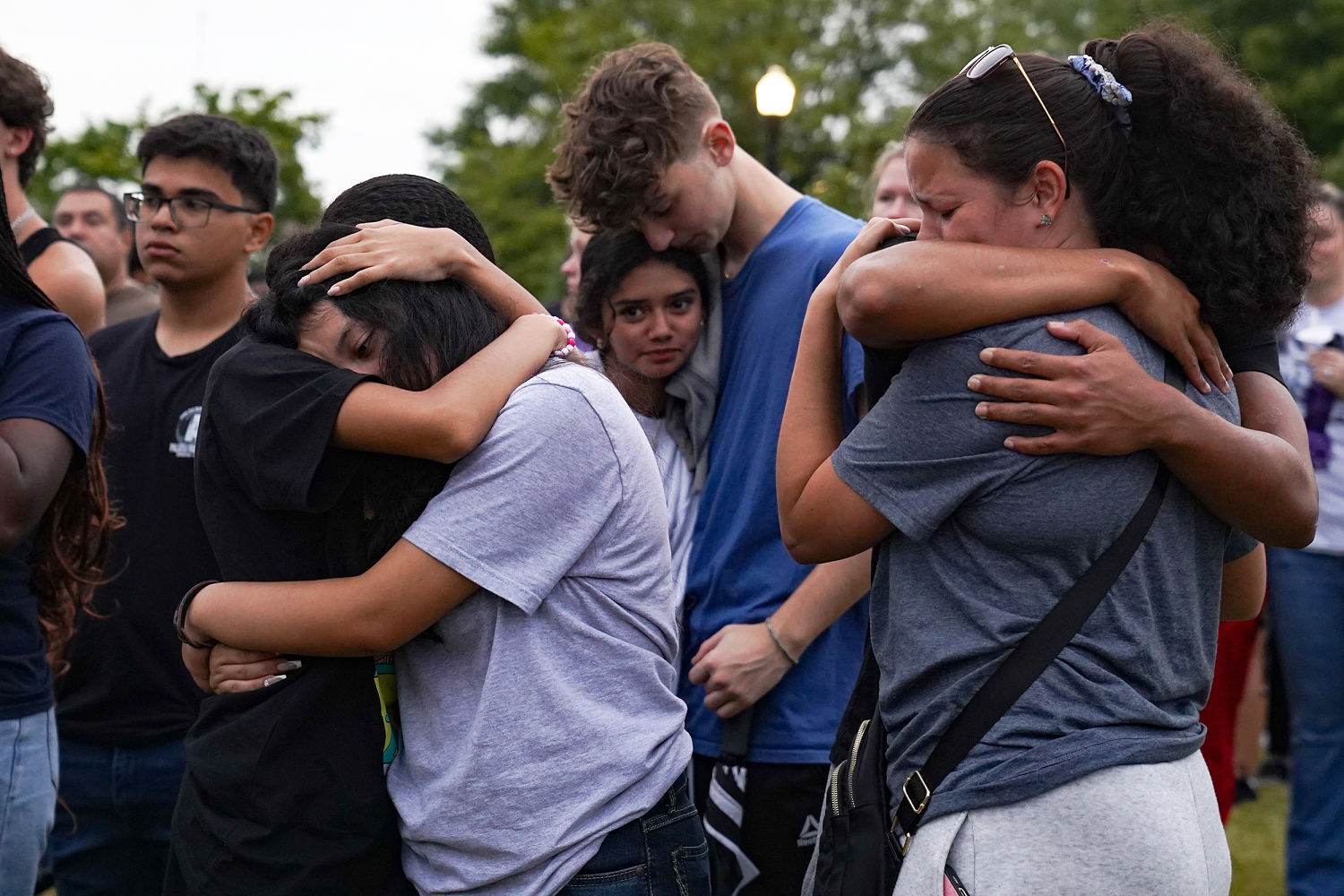 Community comes together to comfort each other and mourn victims of Georgia school shooting