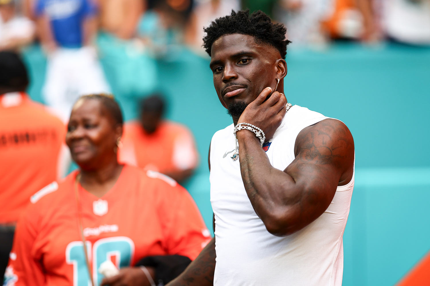 Dolphins’ Tyreek Hill detained by police before Week 1 game against Jaguars