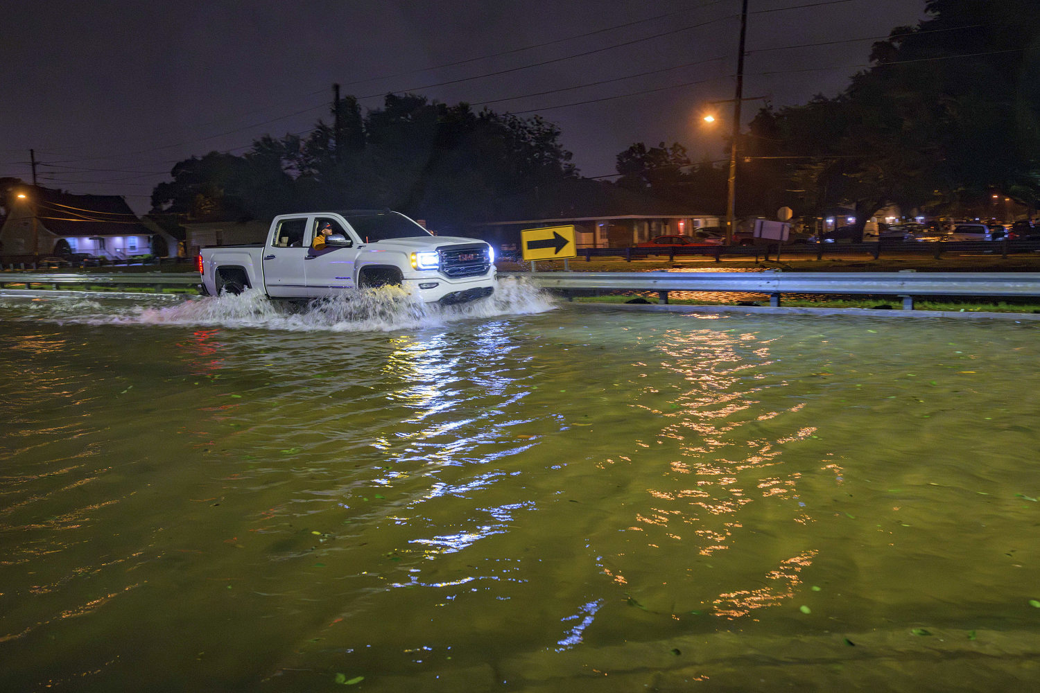 400,000 without power as Francine hits Gulf Coast