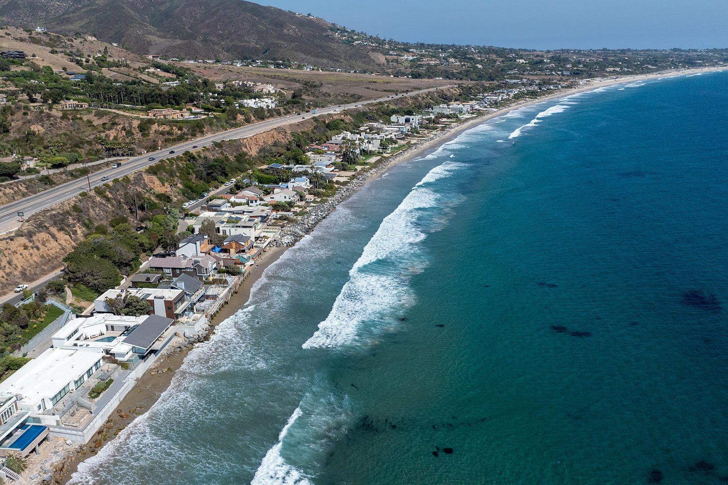 4.7-magnitude earthquake rattles Malibu and Southern California