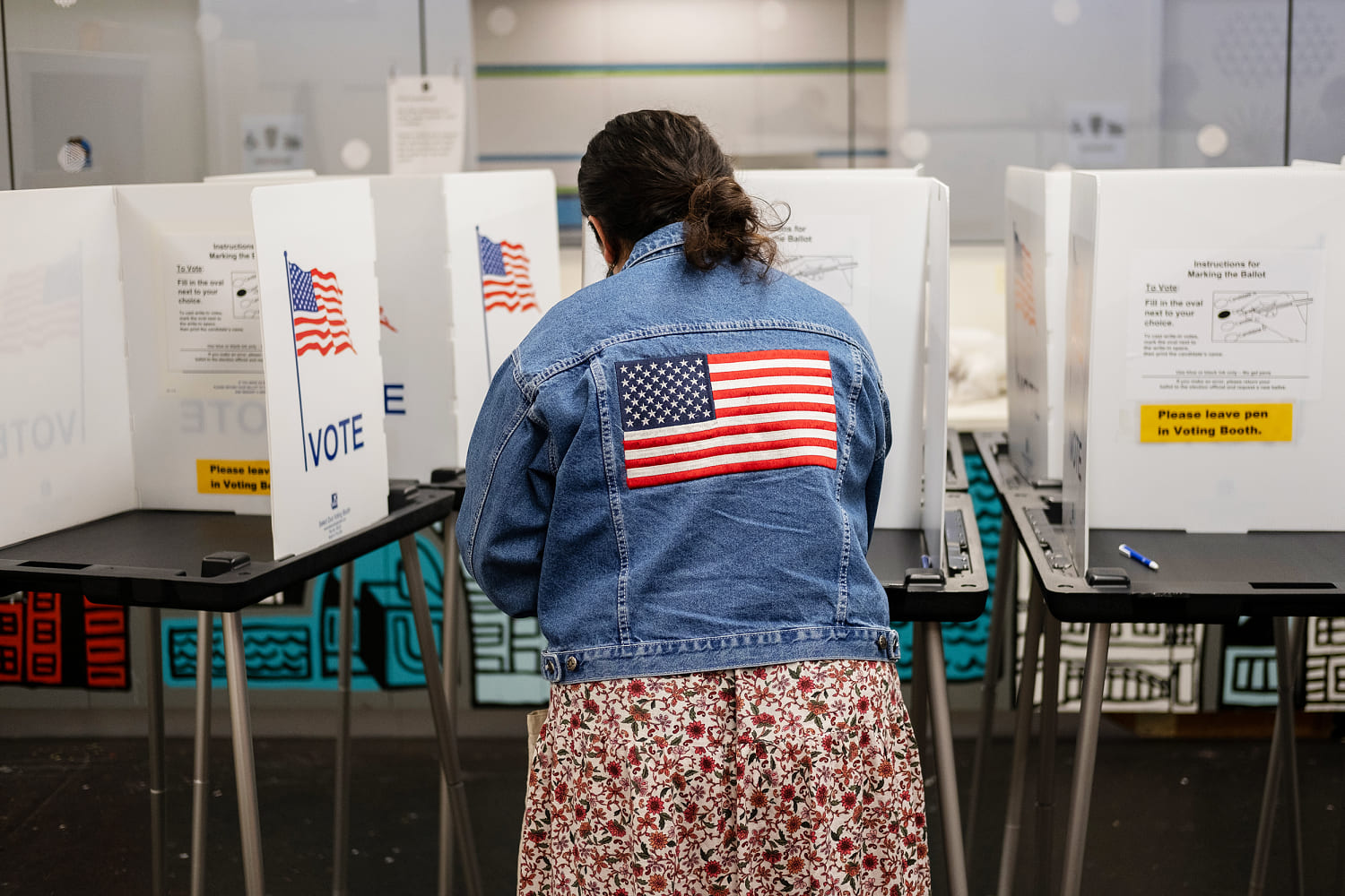 Georgia sees record voting on the first day of in-person early voting