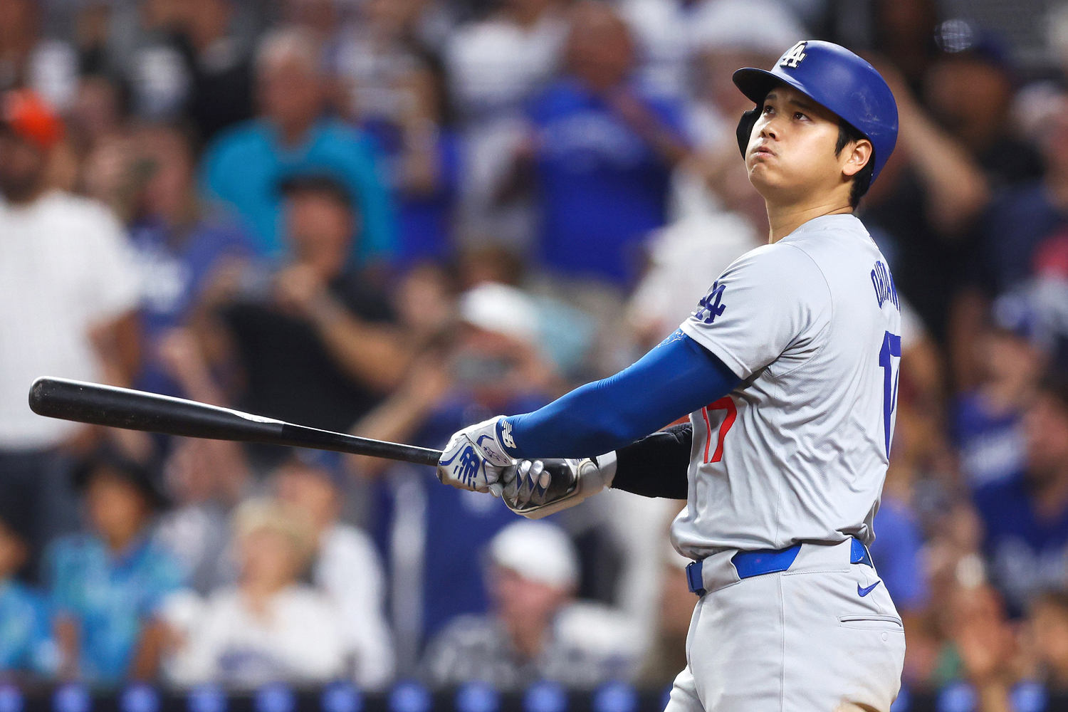 Dodgers’ Shohei Ohtani becomes first player to reach 50/50 club in MLB history