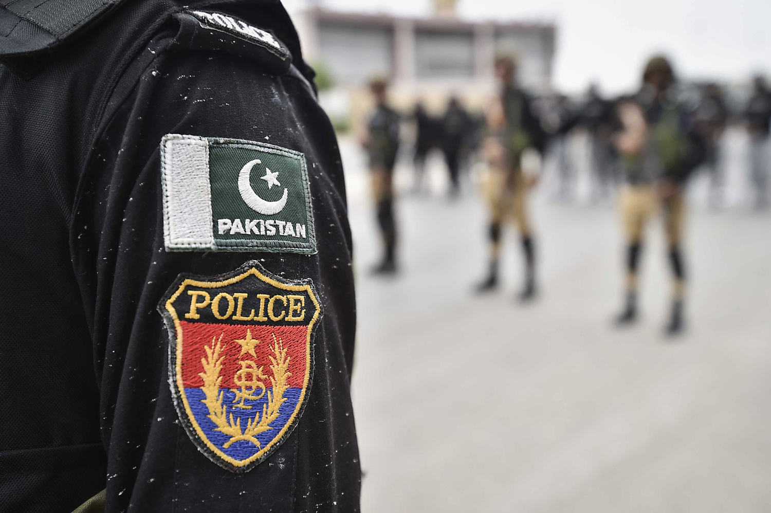 Attack on foreign diplomats’ convoy kills police officer in Pakistan