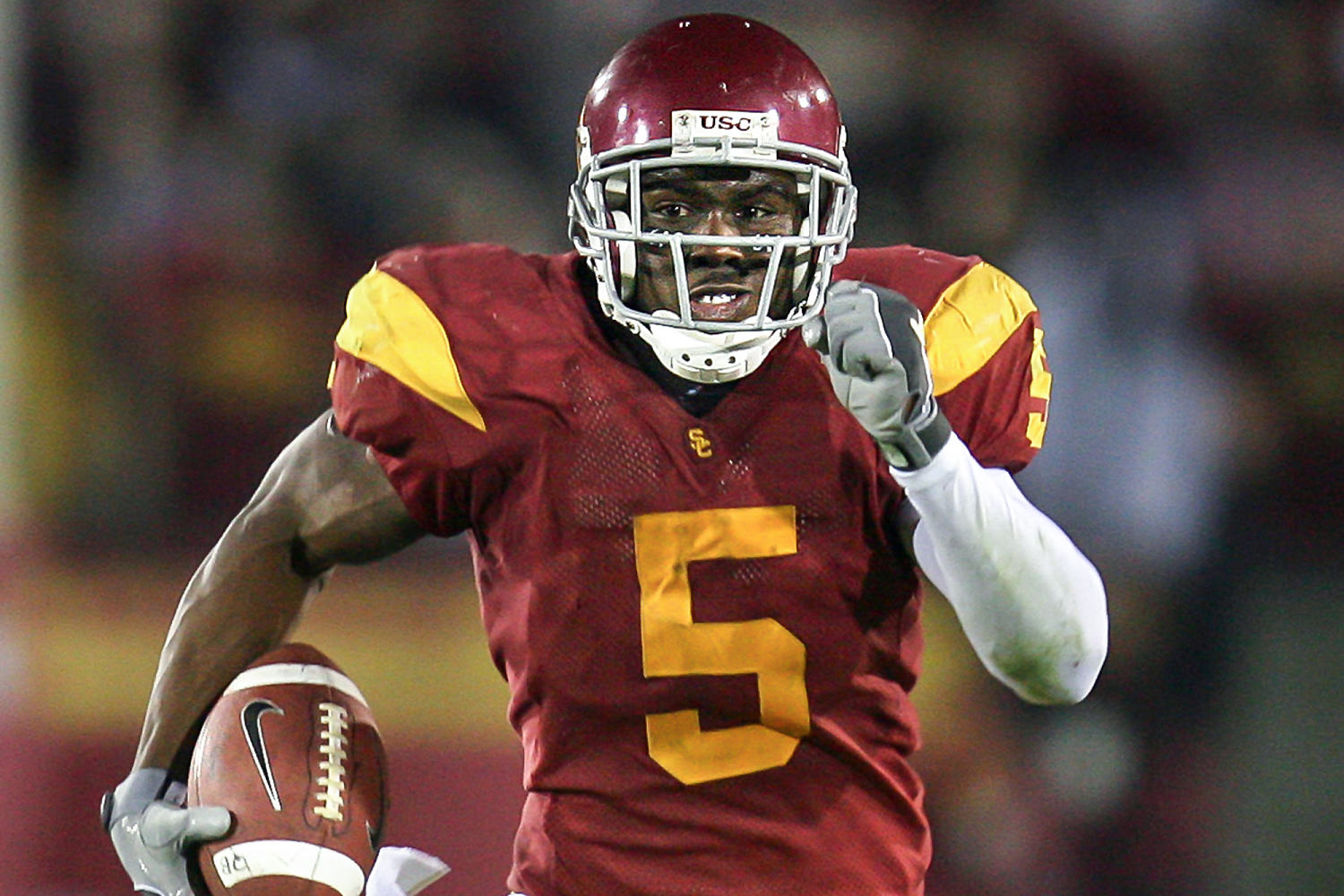 Ex-USC star Reggie Bush sues for money school and others made off him two decades ago