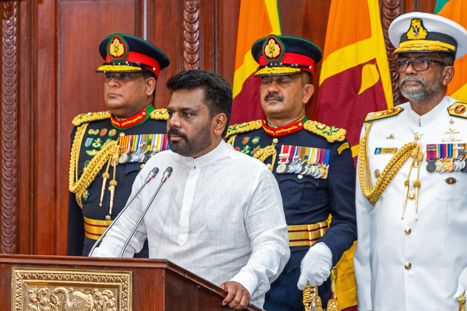 Marxist-leaning president takes power in Sri Lanka, a country long led by dynasties