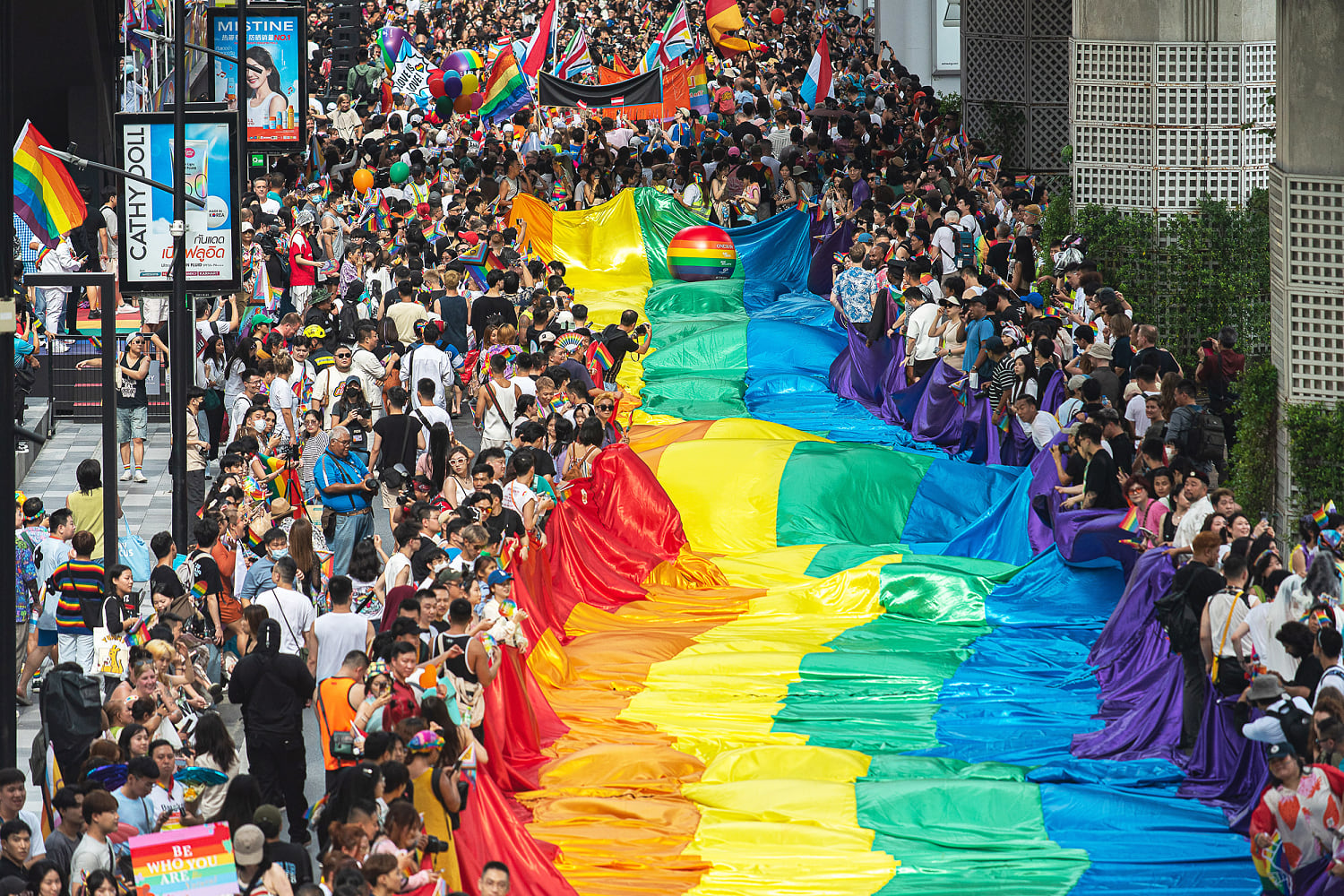 240924 Bangkok Pride Parade ac 1151p 19fd6a