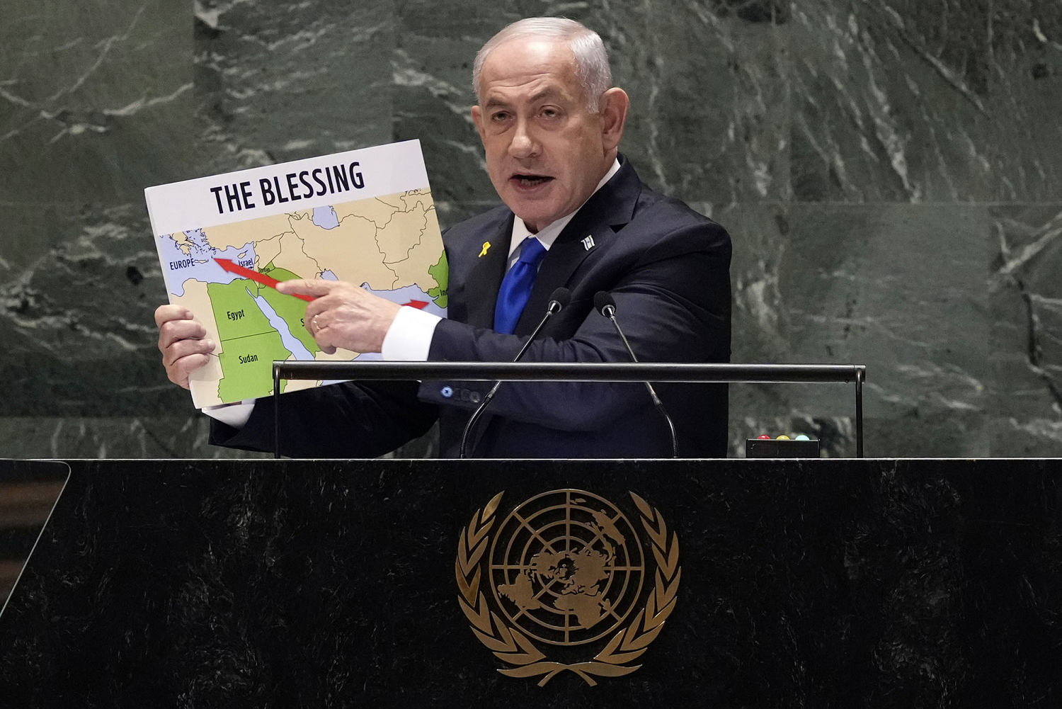 Netanyahu addresses the U.N. as Israel continues strikes in Lebanon