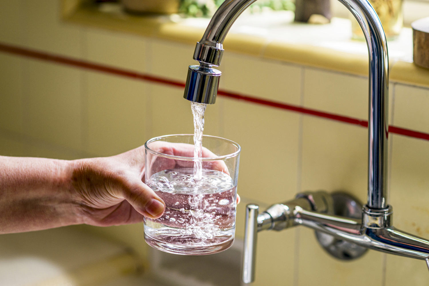 Benefits of adding fluoride to water may be waning, new research suggests