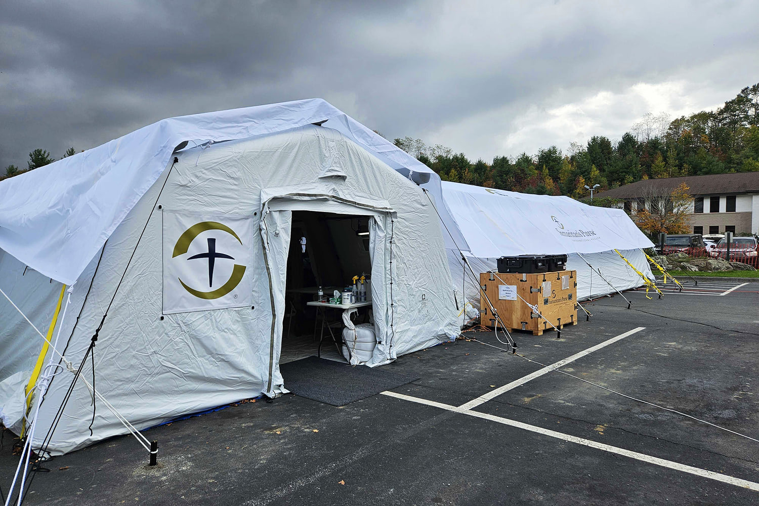 Field hospitals set up to treat North Carolina storm victims sit mostly empty