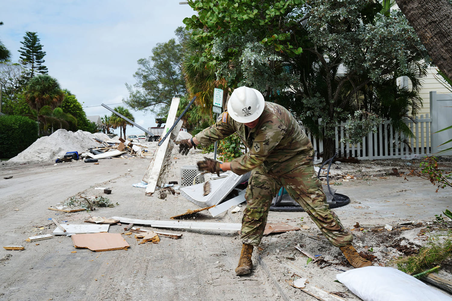 Storm-weary Florida residents prepare for another round with Milton