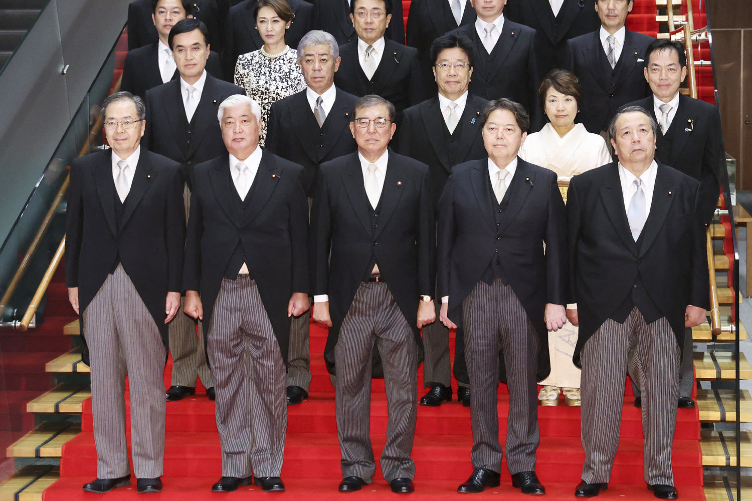 Japan's government admits doctoring cabinet photo after online storm