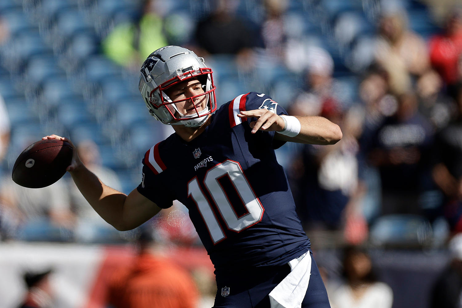 Patriots rookie QB Drake Maye to make first career start Sunday vs. Texans: Reports