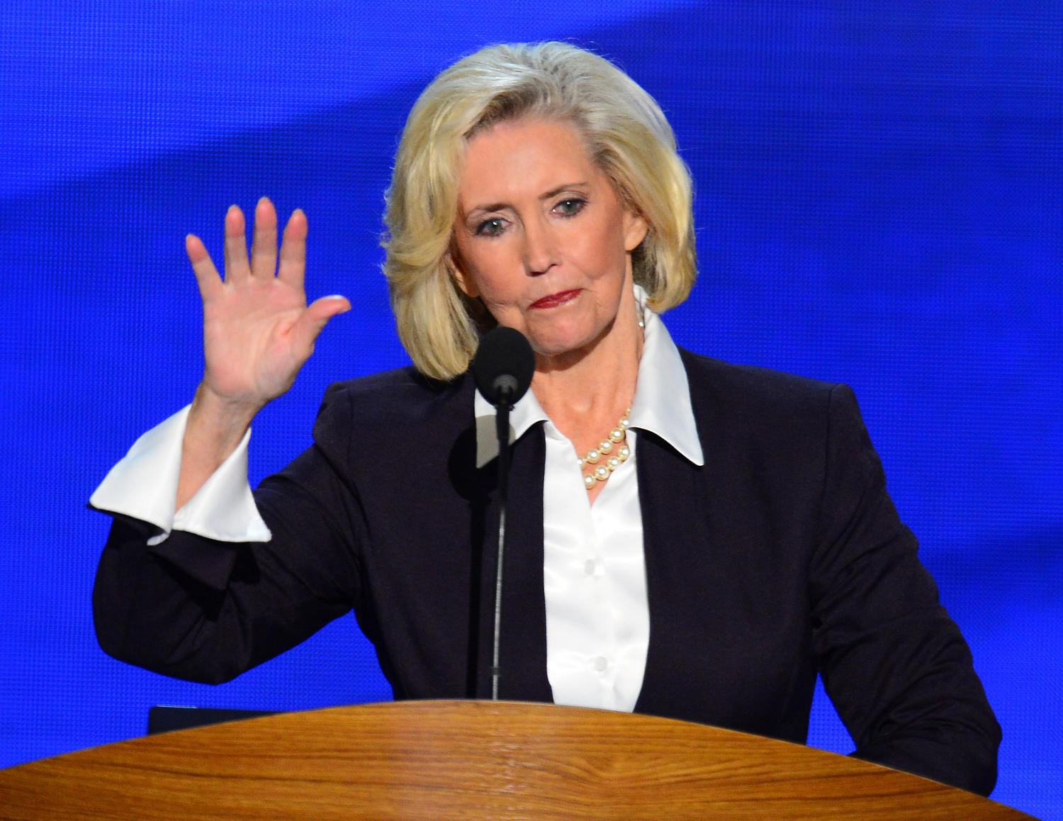 Lilly Ledbetter, equal pay and women's rights activist, dies at 86