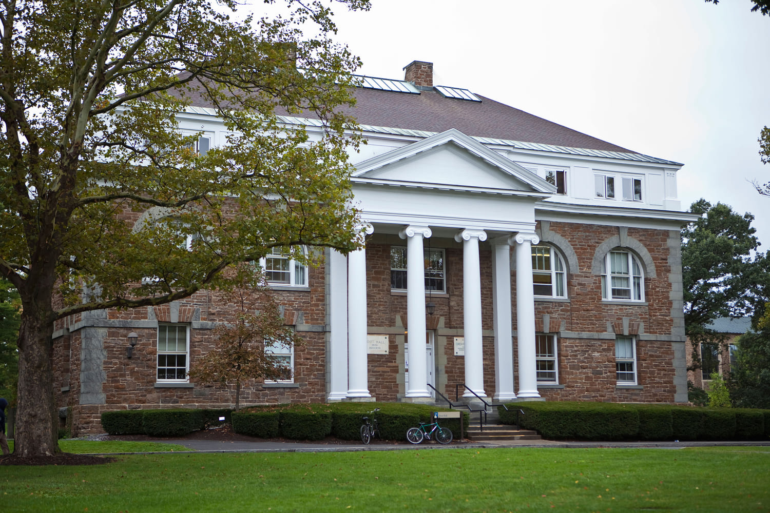 Hamilton College student admits to posting antisemitic remarks on campus, police say