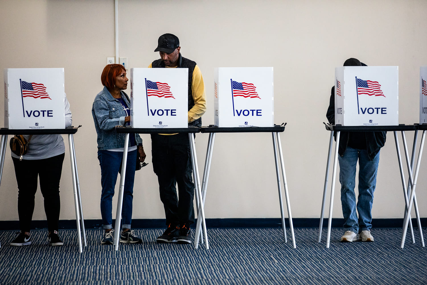 241029 michigan early voting vl 1222p 2c446c