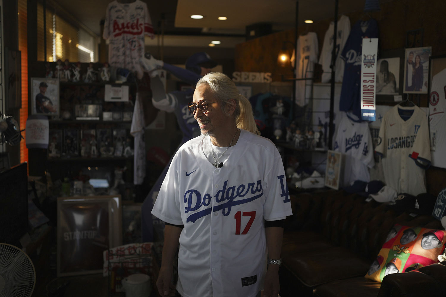 Shohei Ohtani stokes national pride in Japan with World Series debut