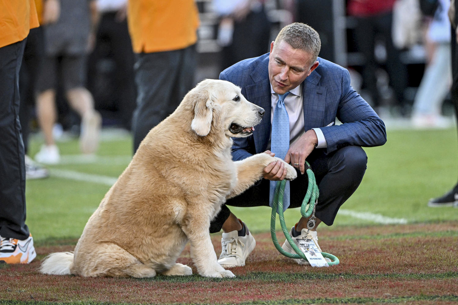 Kirk Herbstreit announces the death of his service dog Ben, beloved for crashing football broadcasts