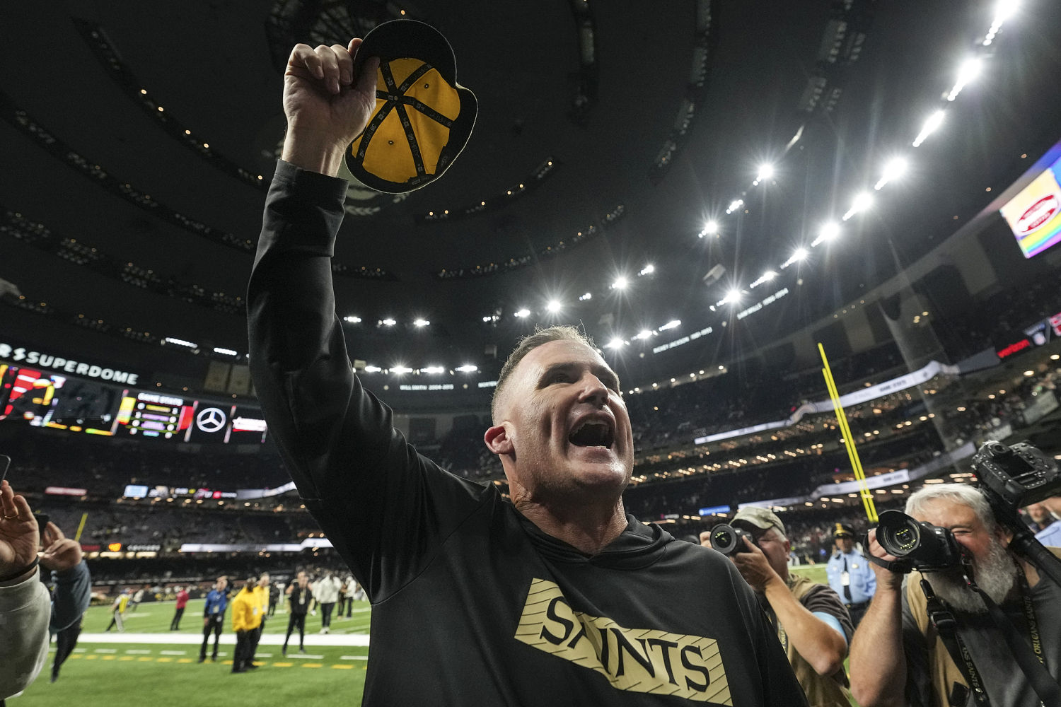 New Saints coach predicted 'crappy day' after clogging toilet before game — then the opposite happened