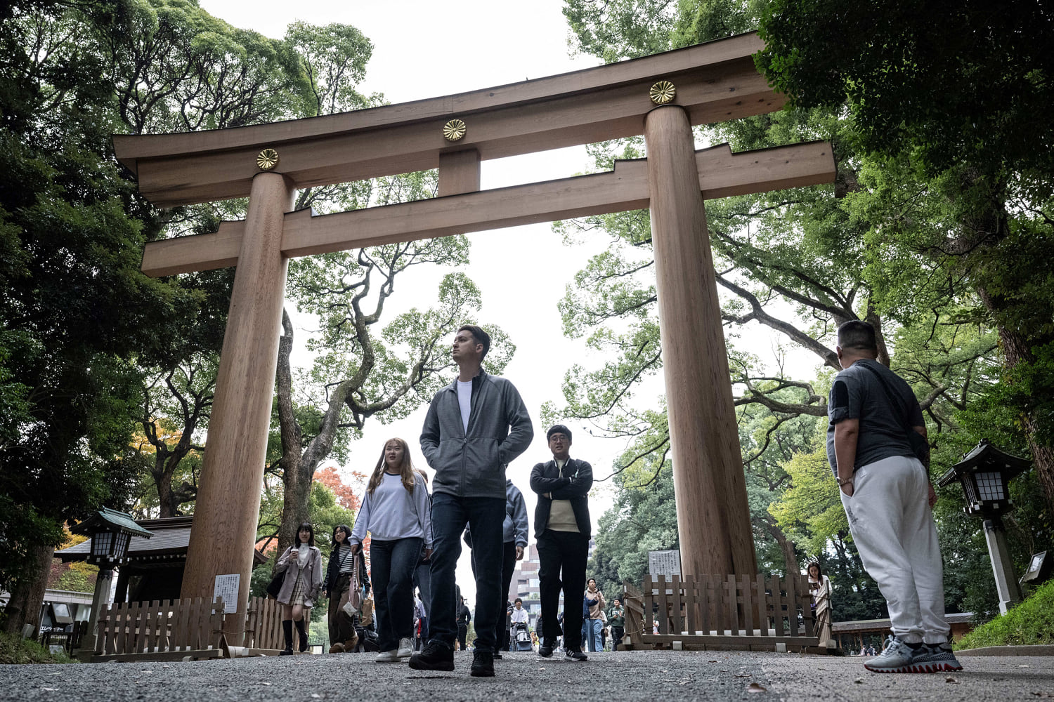 American tourist arrested in Japan for allegedly defacing shrine gate