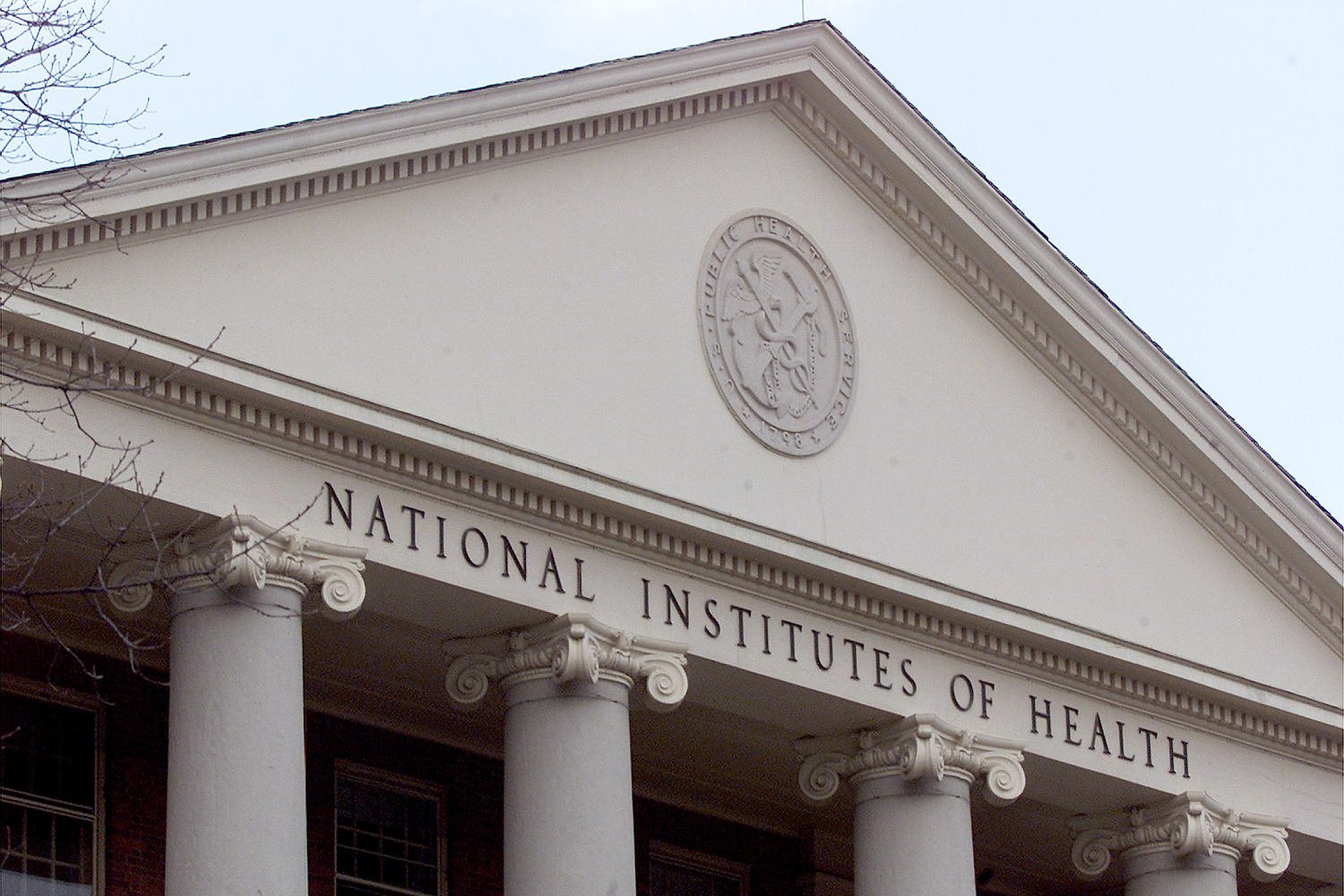 After 'confusion' over Trump team's directives, critical NIH research will continue for now