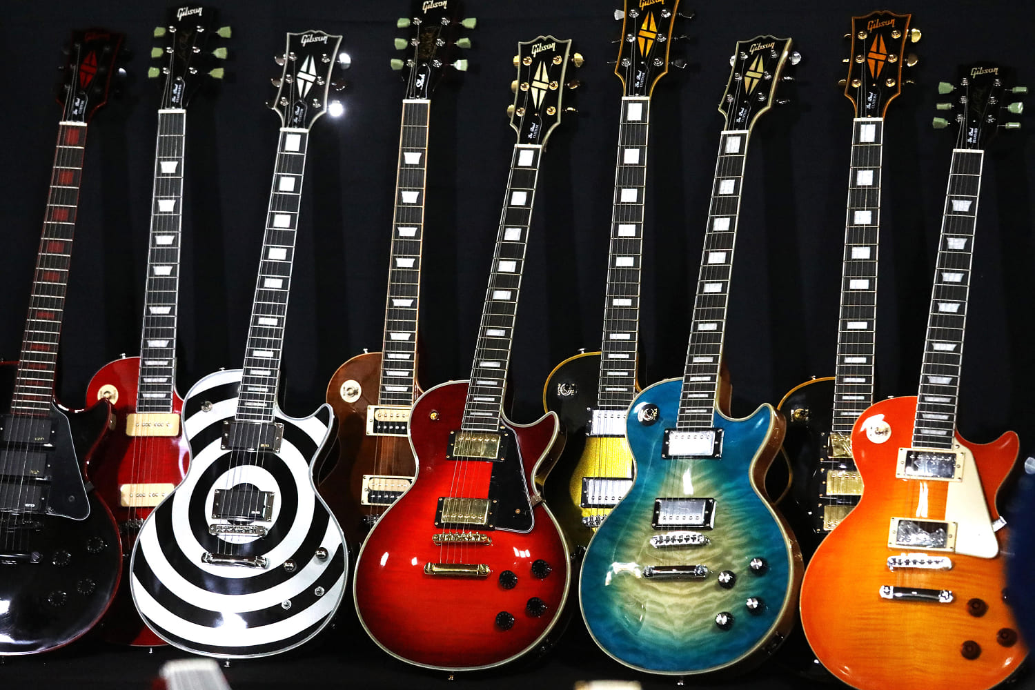 Authorities seize 3,000 fake Gibson guitars in Southern California worth $18 million