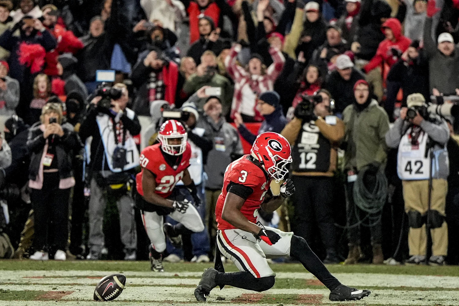 Georgia rallies to beat Georgia Tech 44-42 in 8th OT