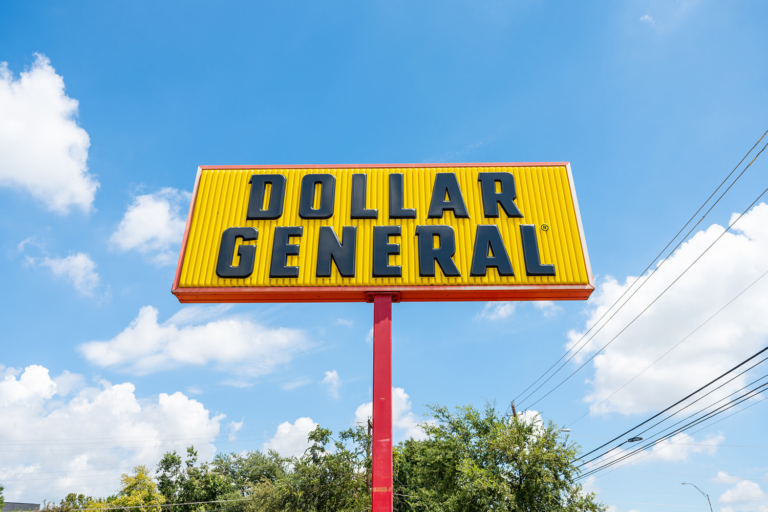 Dollar stores are struggling to win over bargain hunters — here's why