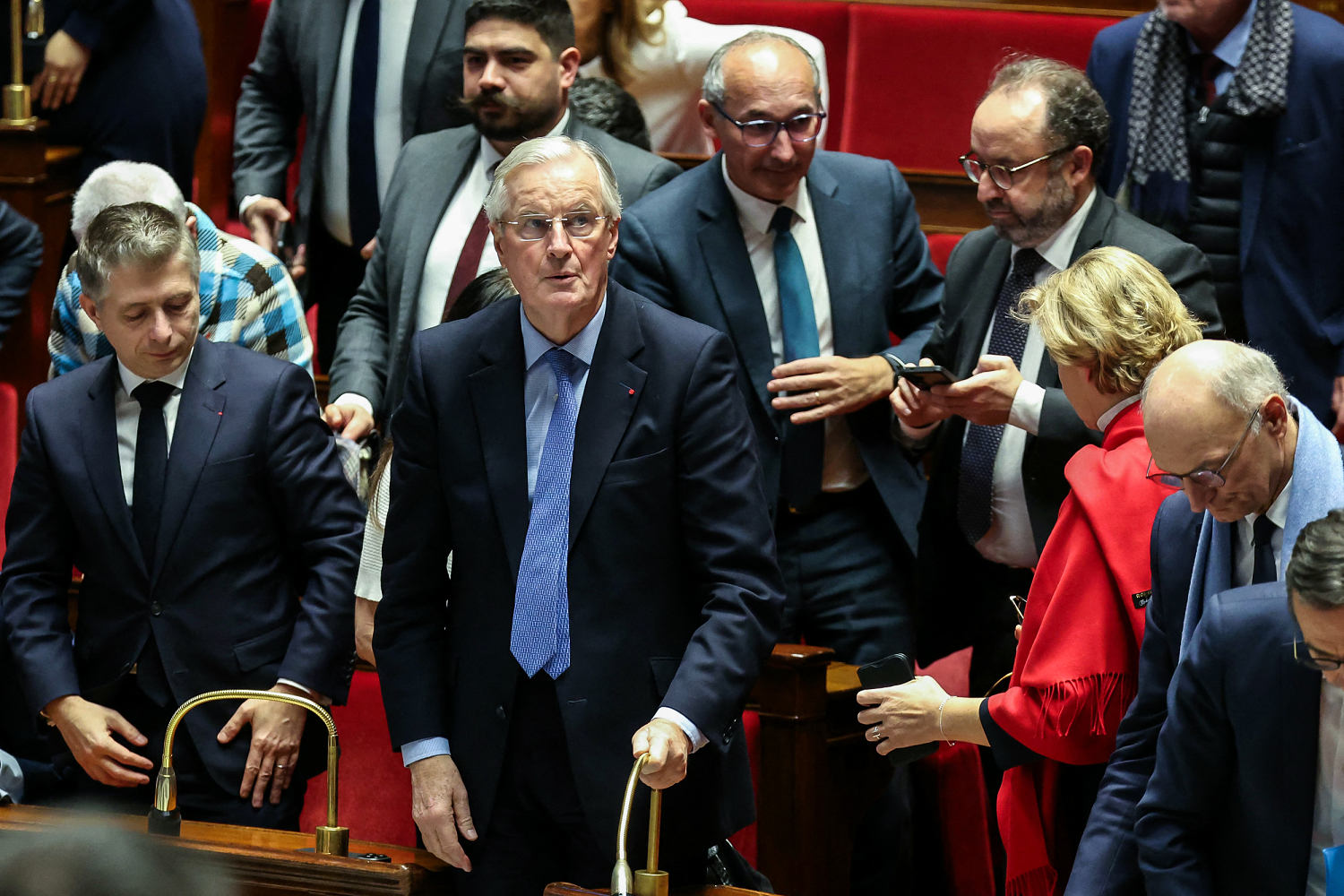 French government topples with no-confidence vote