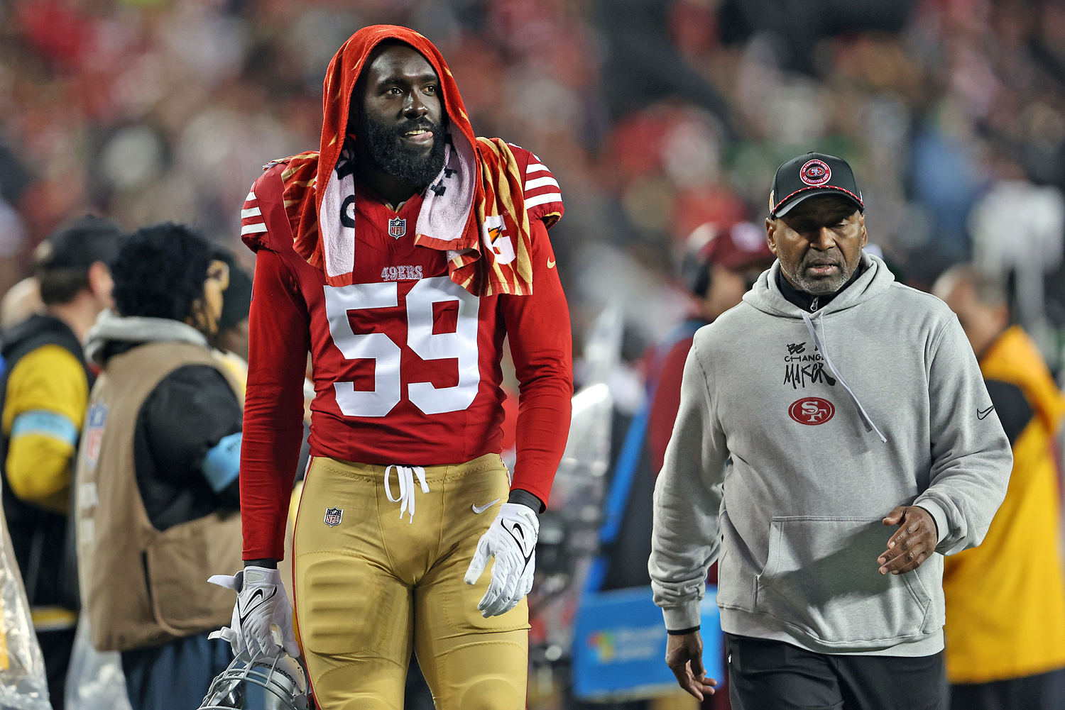 49ers linebacker De'Vondre Campbell refused to play against Rams, a move blasted by teammates