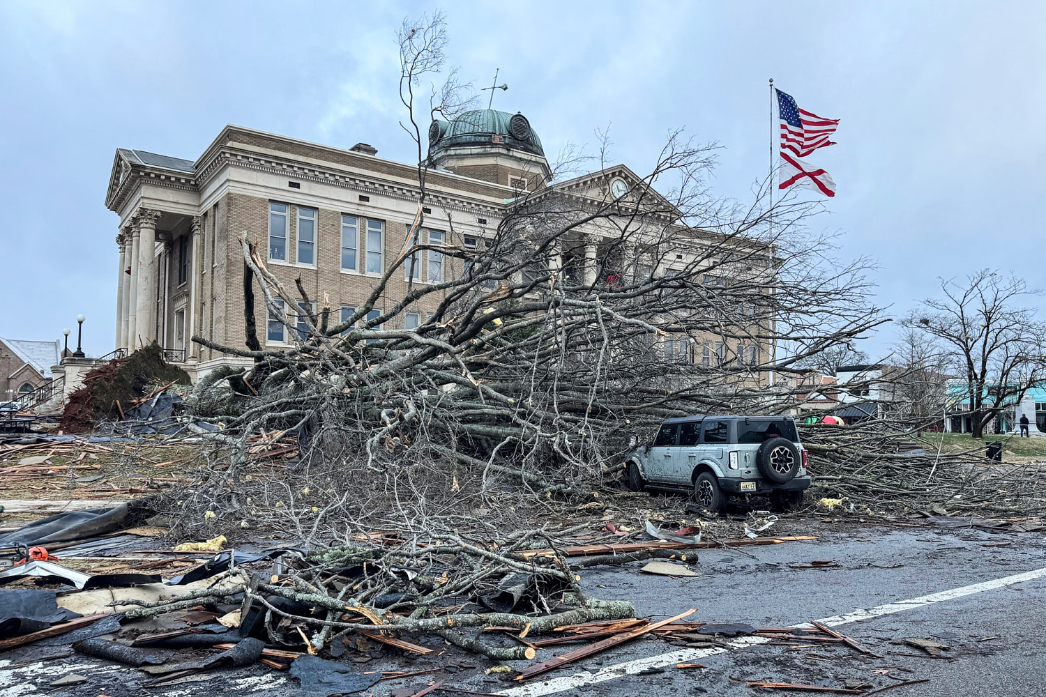 Over 20 million at risk as storms continue to threaten the South