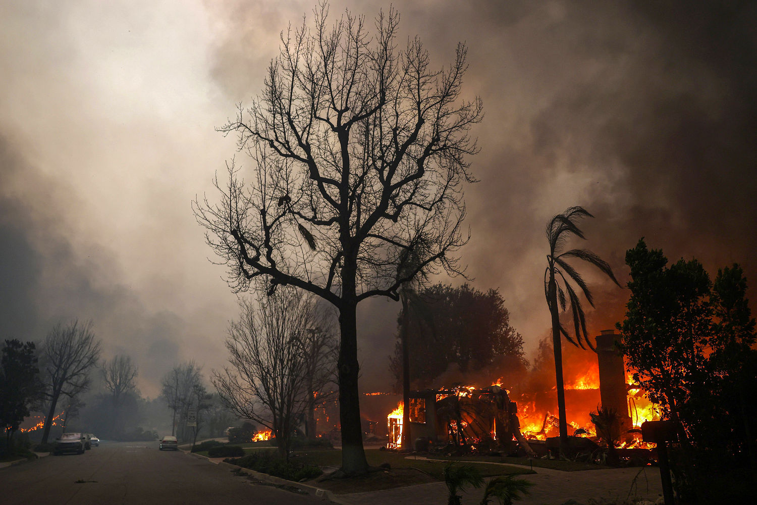 Shares of California utility Edison International drop more than 10% as wildfires rage