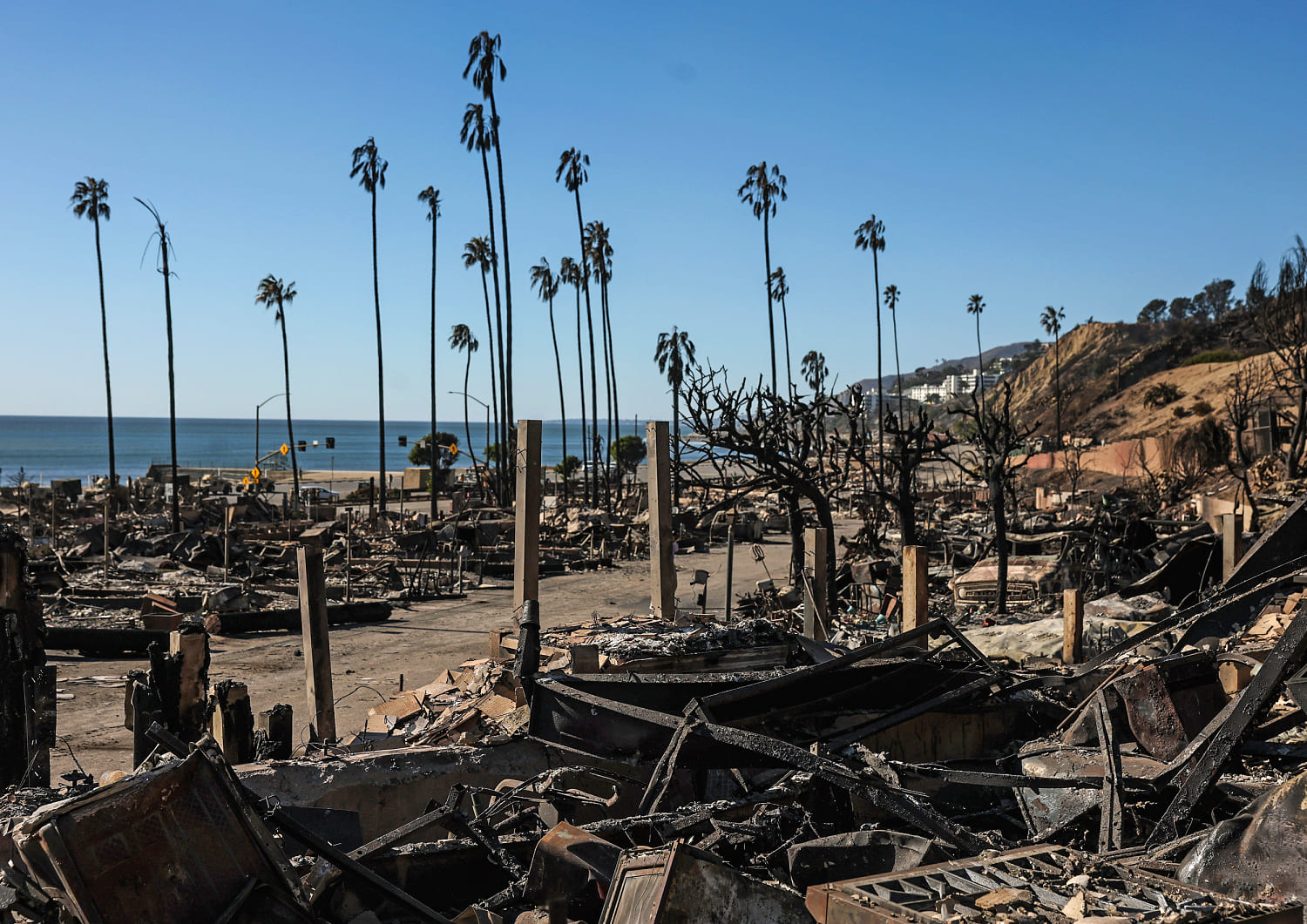 Trump's team discussing trip to survey L.A. wildfire devastation