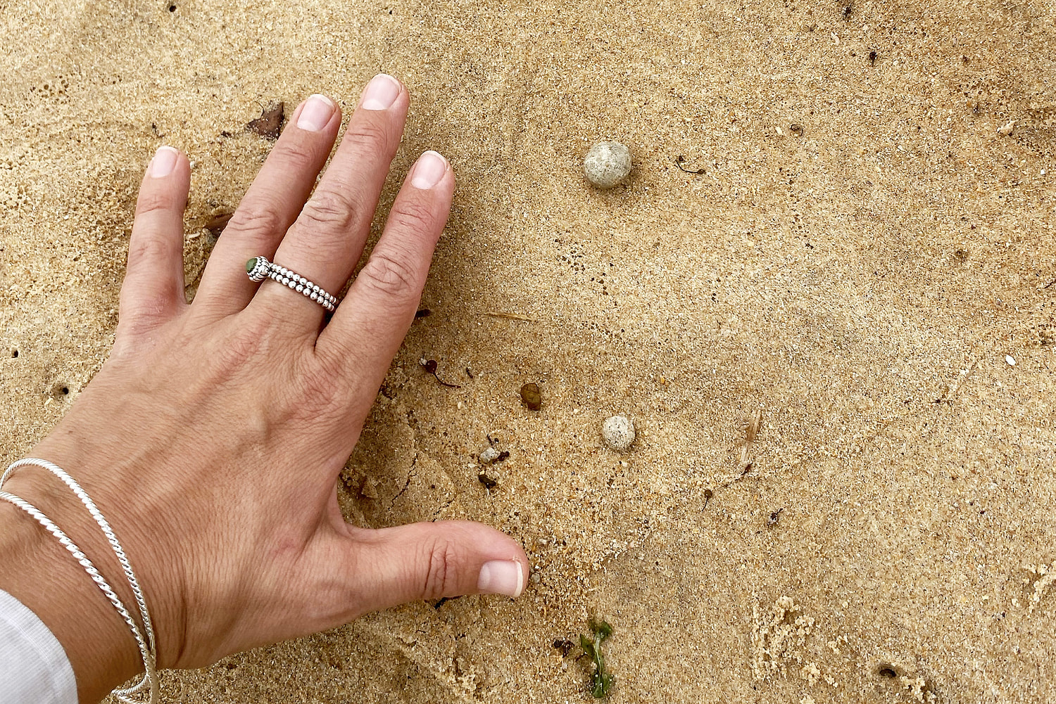 Sydney beaches shut once again over mysterious debris washed on shore