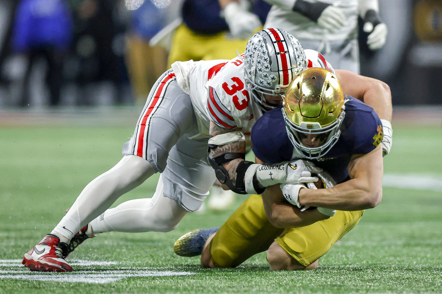 Notre Dame and Ohio State tied 7-7 in 2nd quarter of national championship