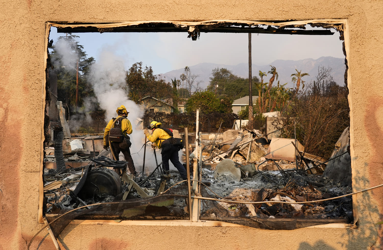 All 17 deaths in Eaton Fire were in a zone where evacuation orders took hours to arrive